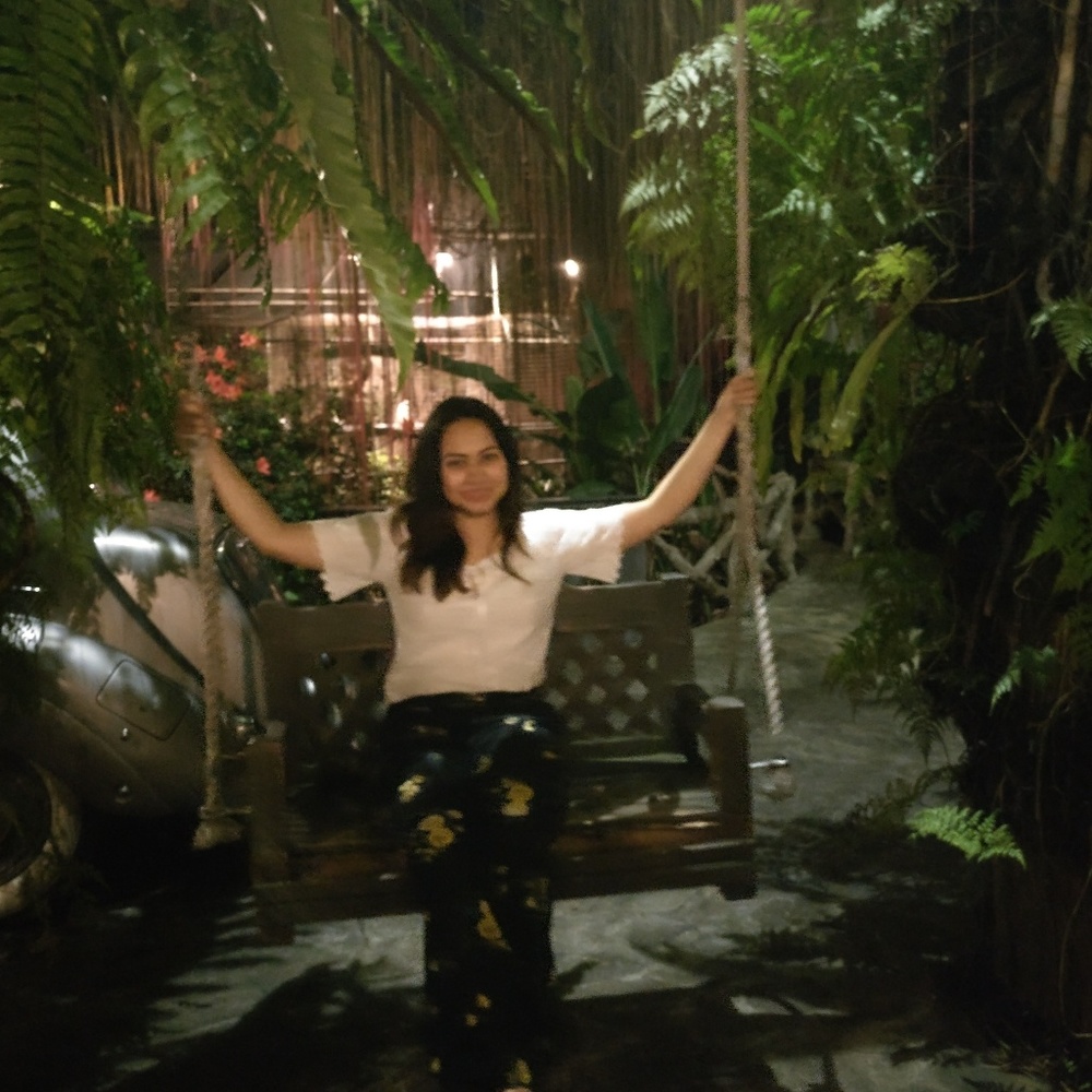 Meet your Posher, Julie